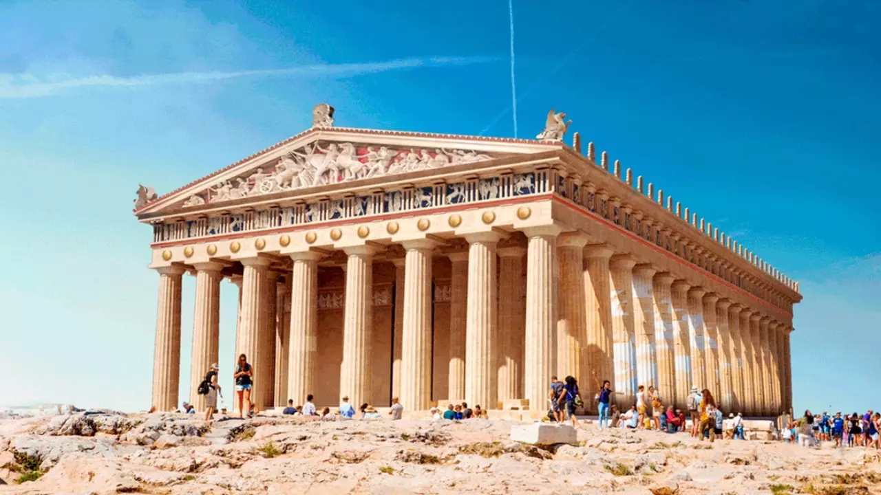 The gifs that show what these 7 wonders of the ancient world looked like when they were built