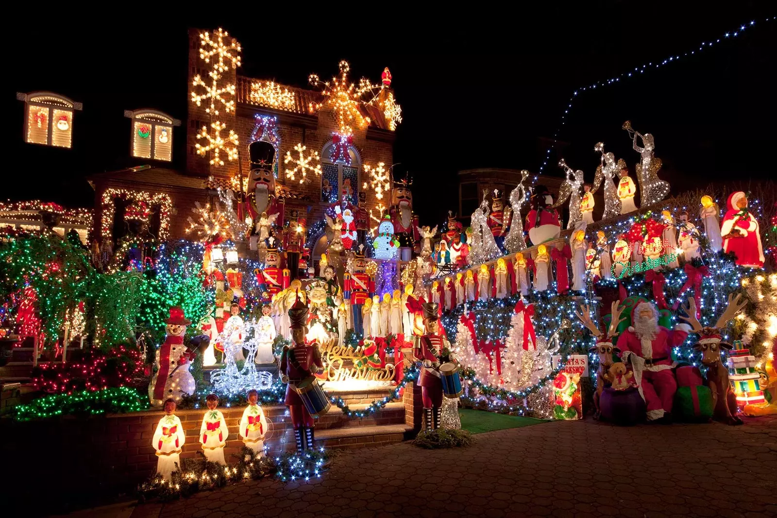 Den underbara belysningen av Dyker Heights