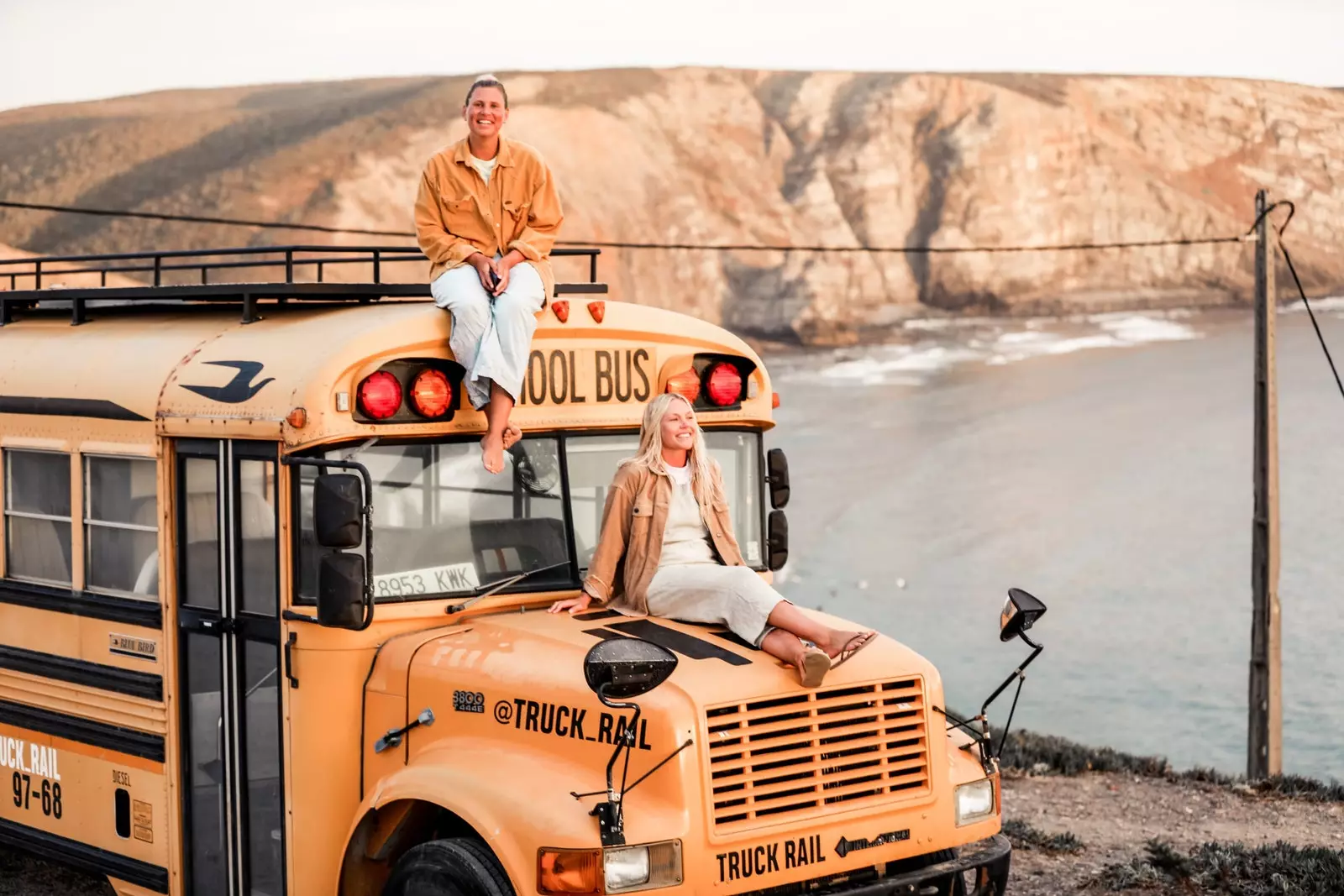 Truck Rail an innovative experience to tour Spain in an American school bus.