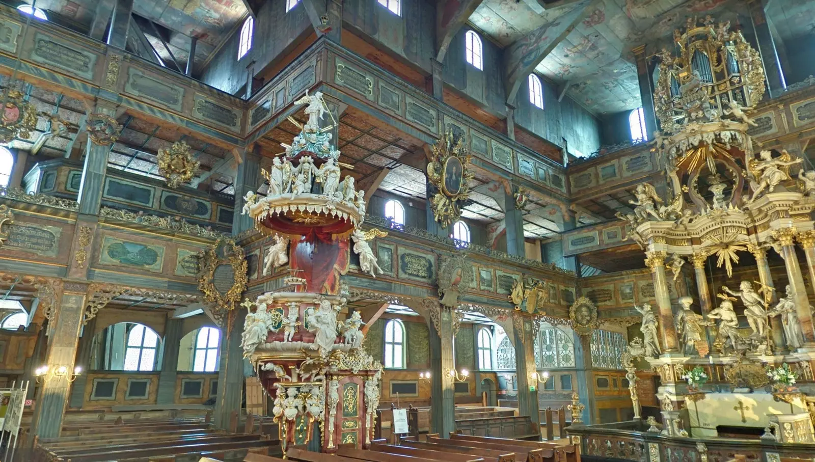 L'église de la paix dans la ville de Swidnica