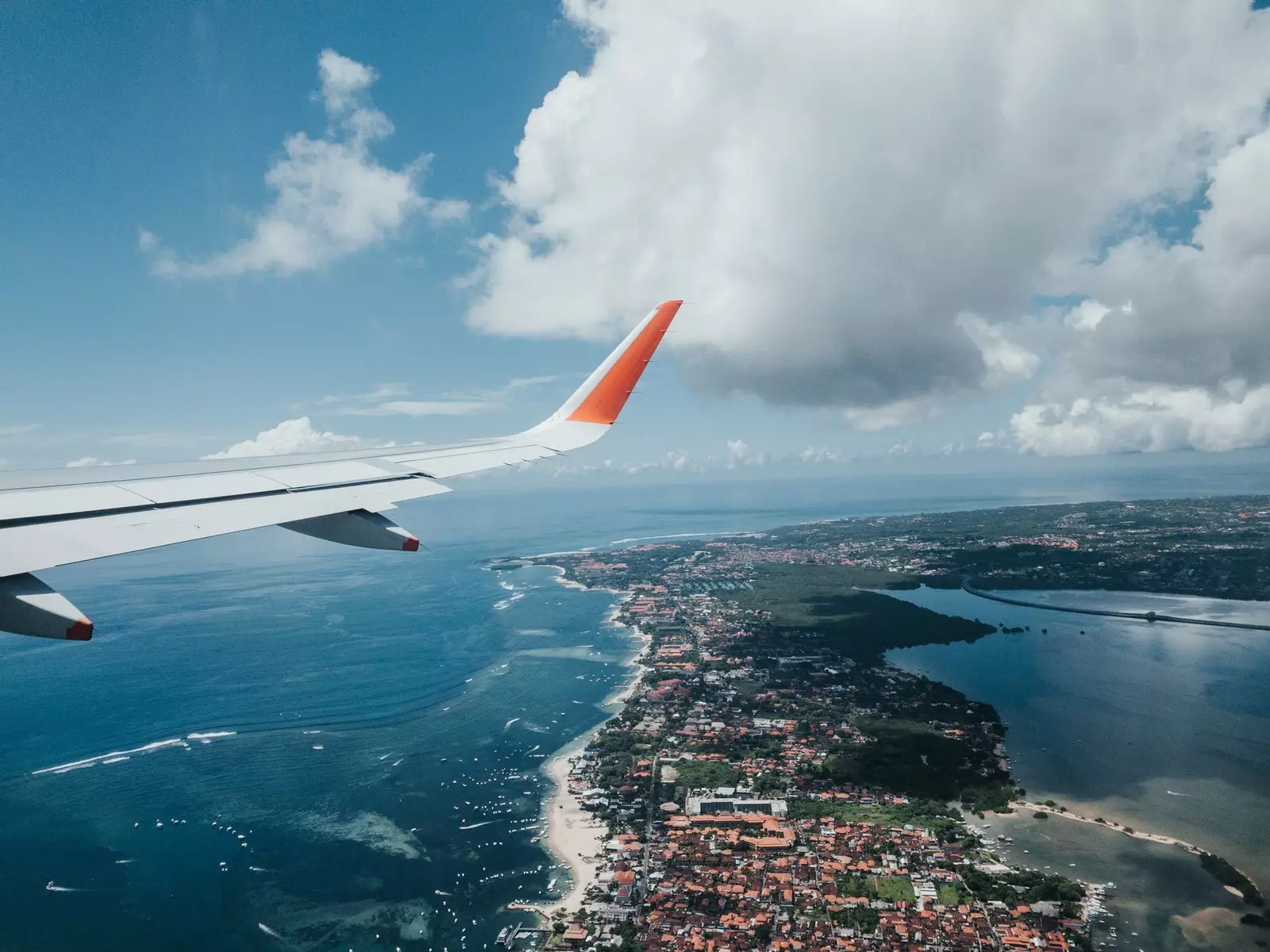 'Um voo para lugar nenhum', a última tendência de viagem é um sucesso... mas e a crise climática? 23831_2