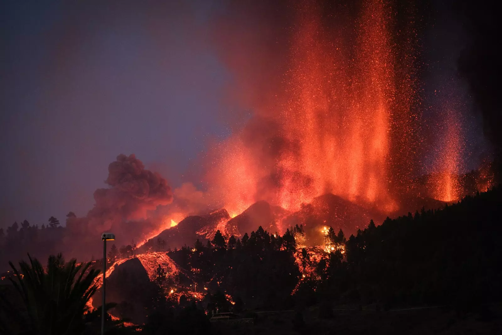 Mlipuko wa volcano Cumbre Vieja El Paso La Palma.