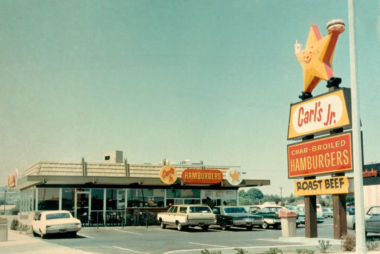 Restaurante vintage Carl's Jr.