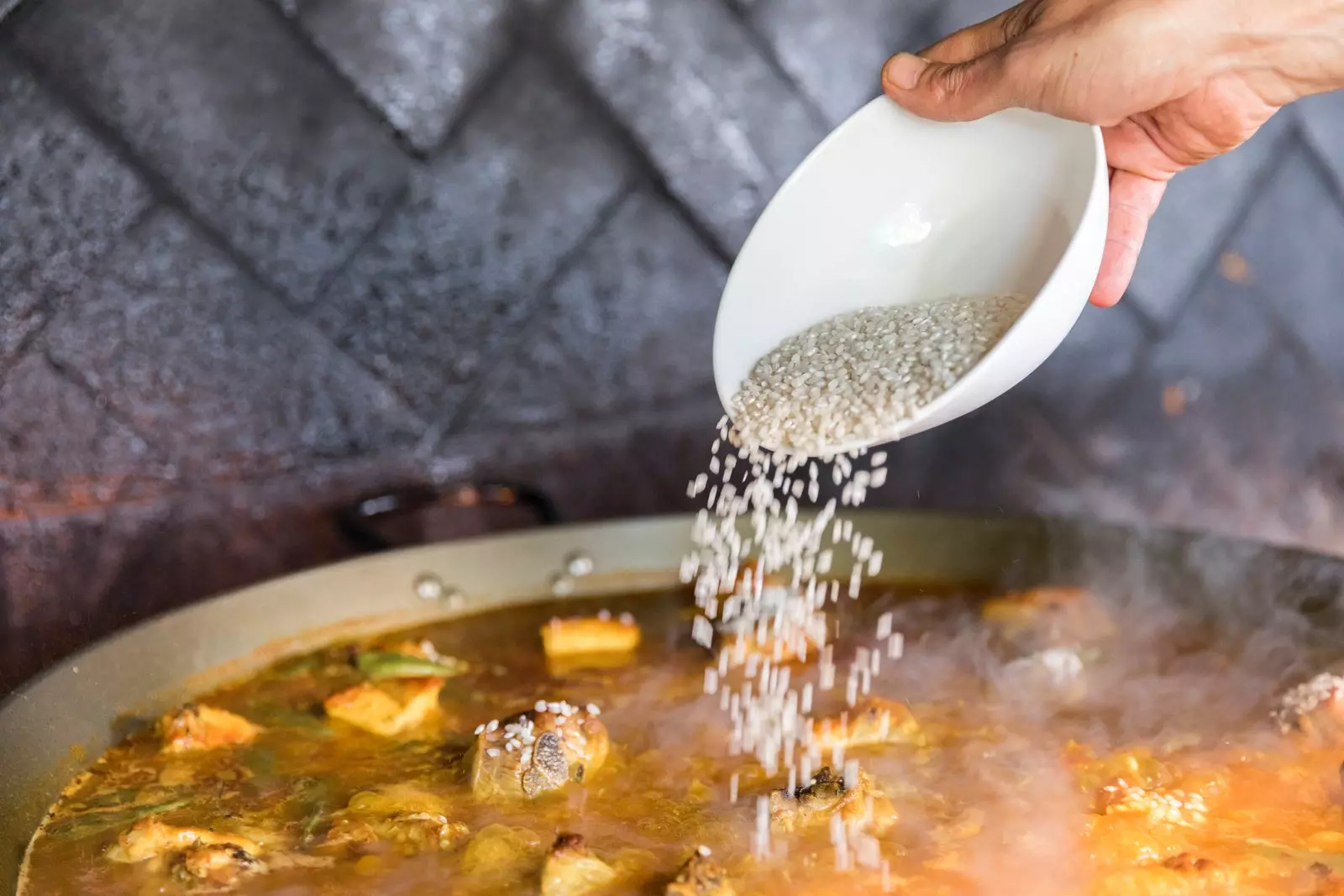 Valencian paella