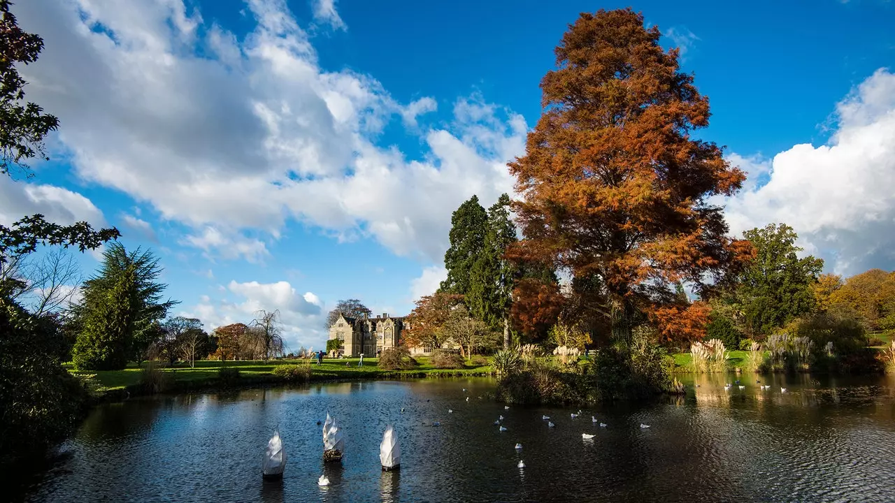 Taman menawan di dekat London