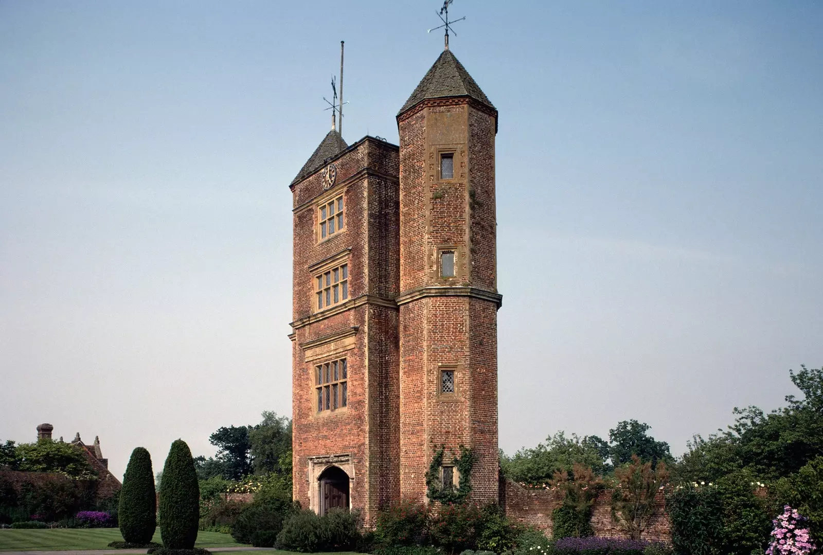 Sissinghurst Slot