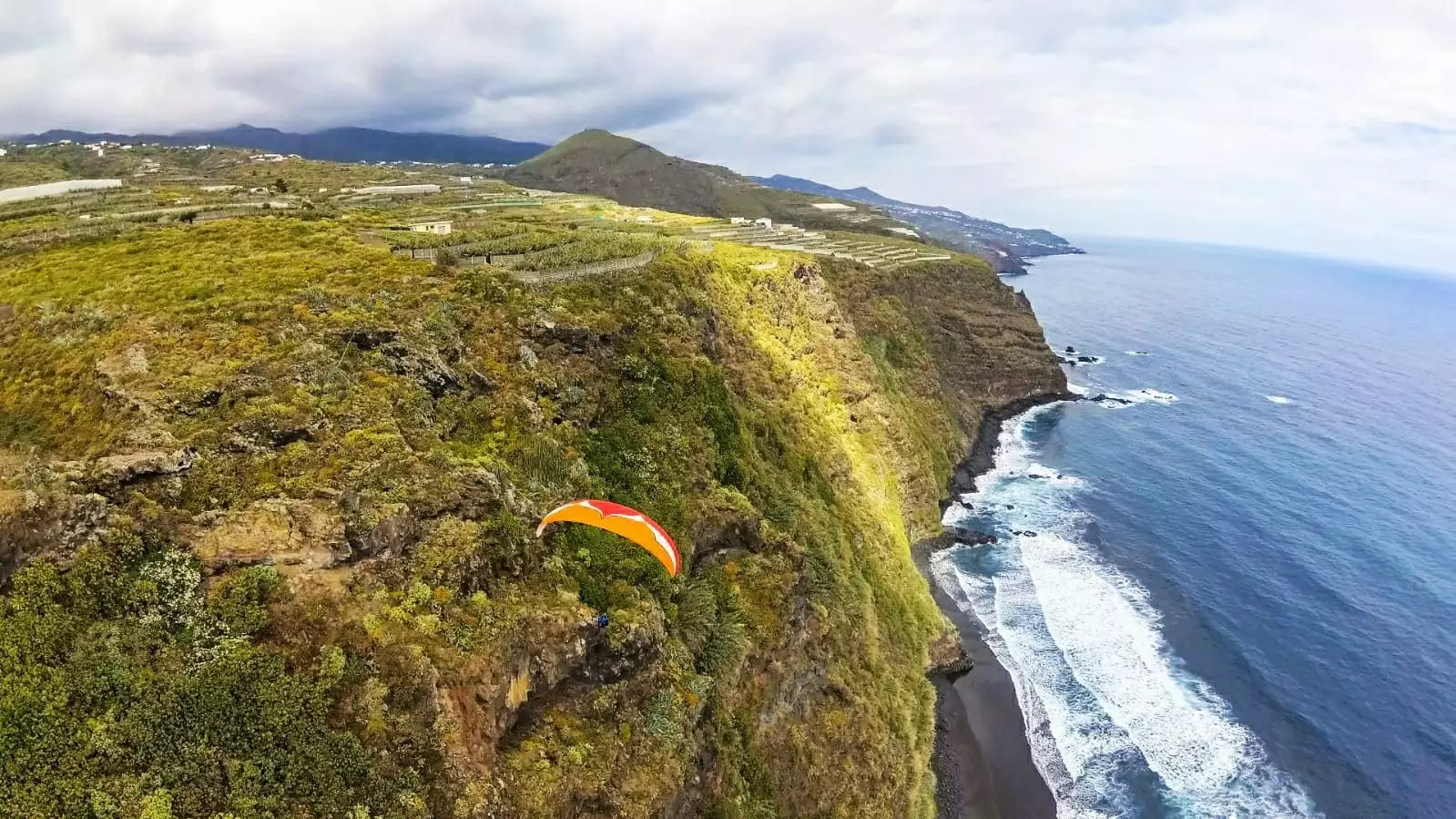 Dù lượn Núi Loral La Palma