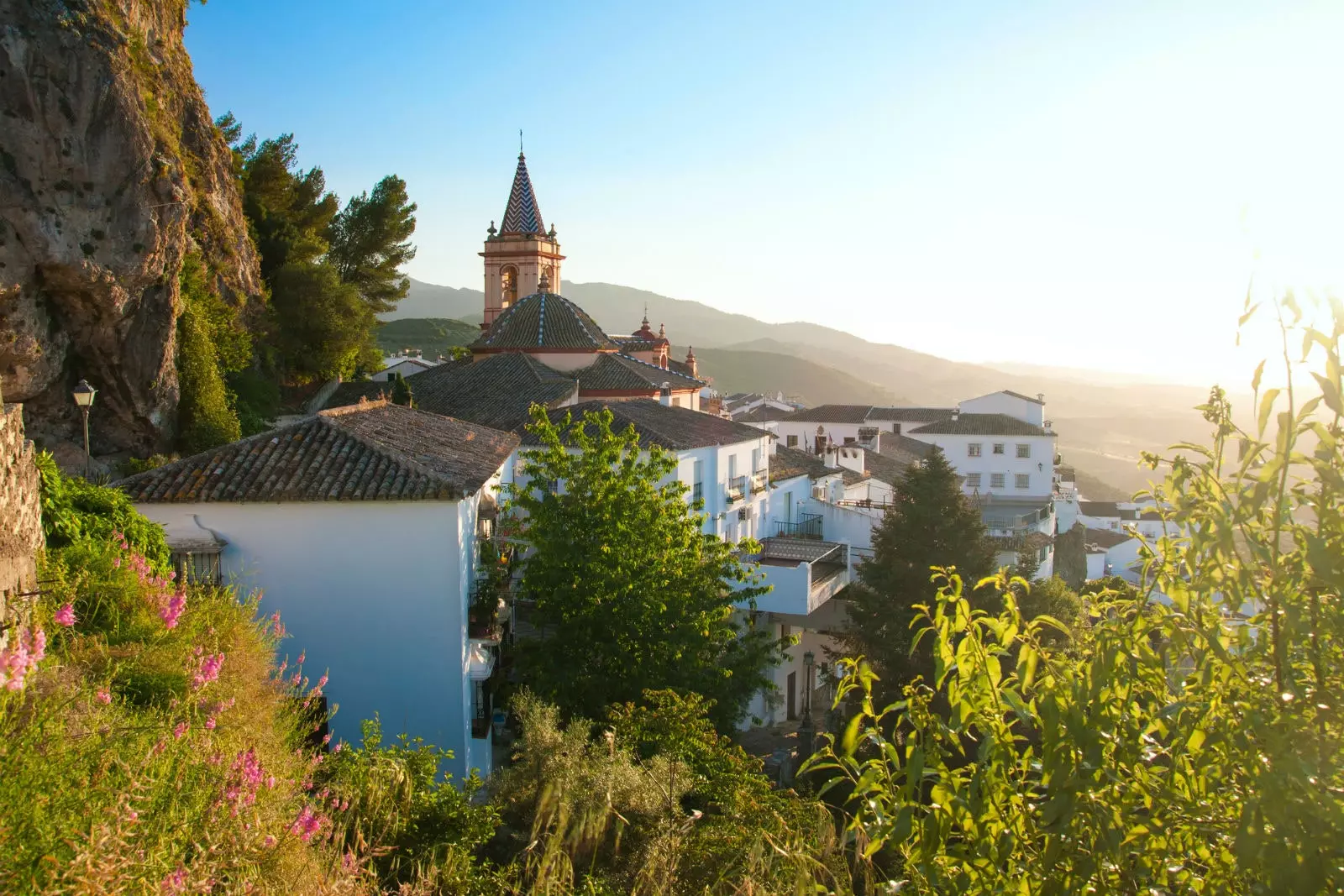 Vistas da Igreja de Santa María de la Mesa.