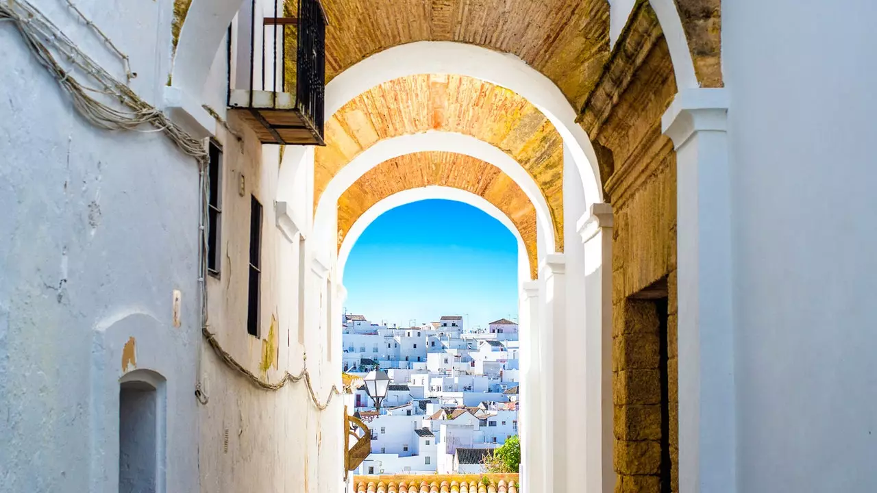 Vejer de la Frontera: кайра кайтып келүү