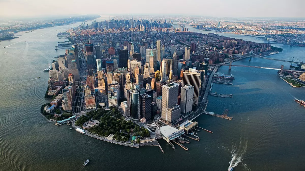 New York, captured from the One World Trade Center spire in a 360º video