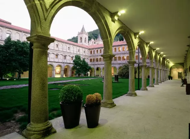 Экстэр'ер Parador San Estevo