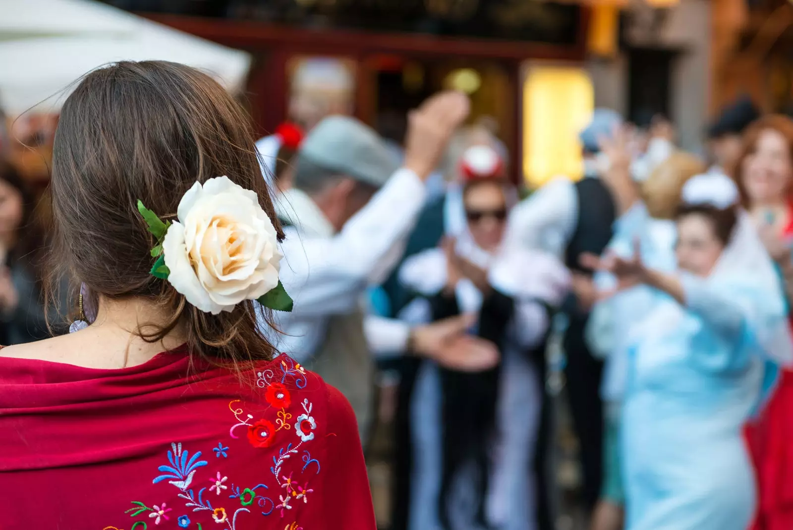 Allt ger också San Isidro tillbaka