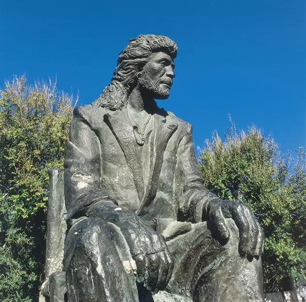 Monument til Camarón på Plaza Juan de Vargas