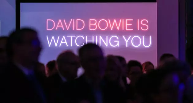 די ויסשטעלונג וועגן David Bowie האט שוין אַ טאָג פון אָנקומען אין באַרסעלאָנאַ