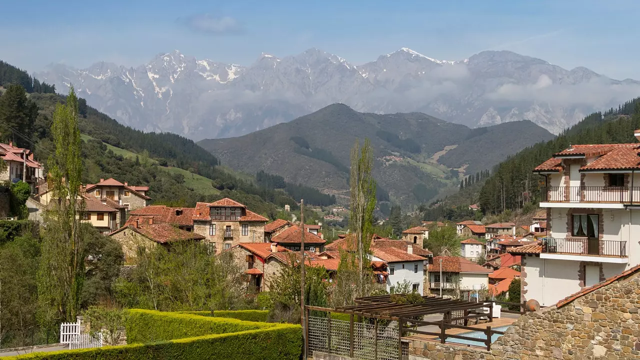 A journey from the depths to the peaks of Cantabria