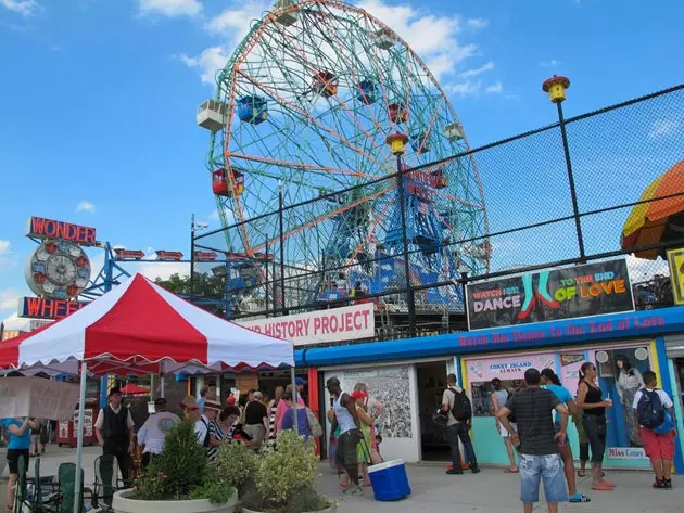 Projekt zgodovine Coney Islanda