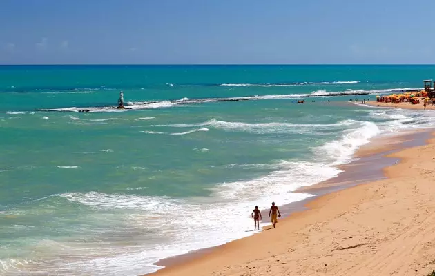 As praias douradas de Kenoa