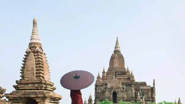 Templi e rovine in Asia oltre Angkor