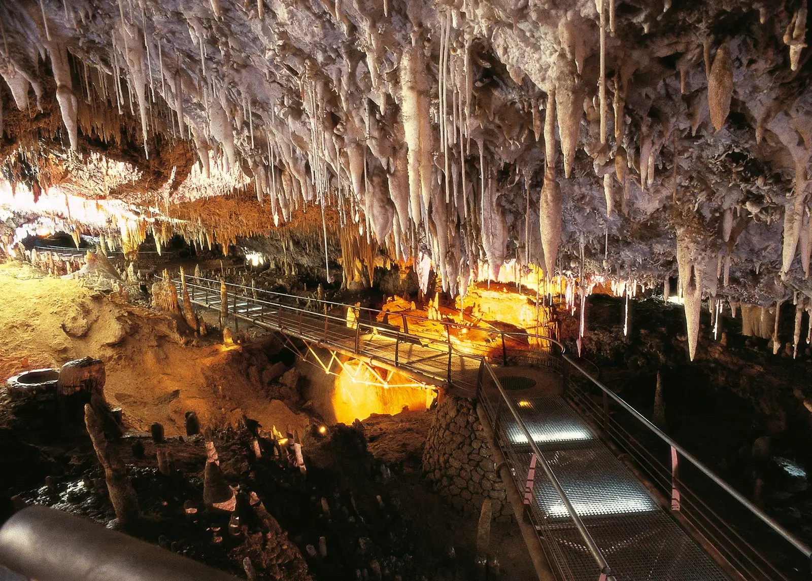 Cova El Soplao Cantàbria