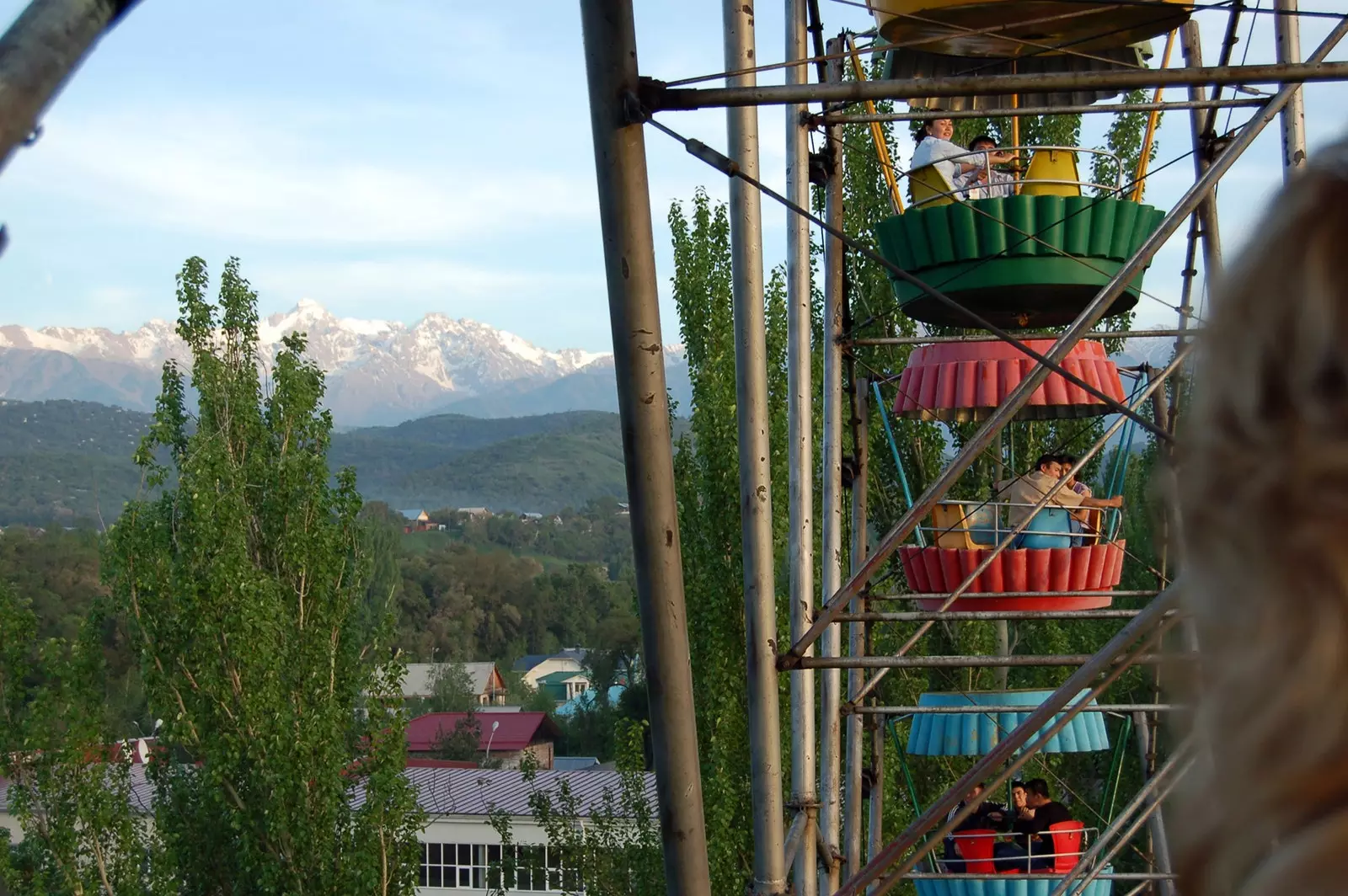 Almaty an anaithnid mhór de Lár na hÁise