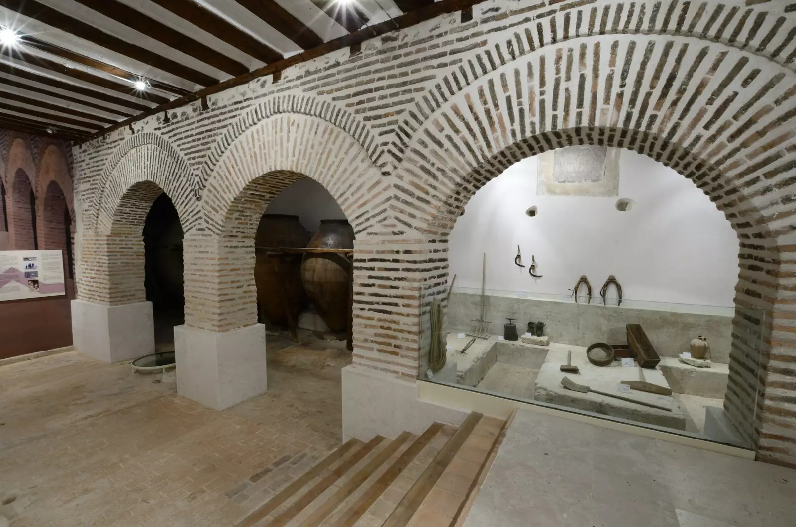 Museu etnogrfic a la Casa de la Tercia.