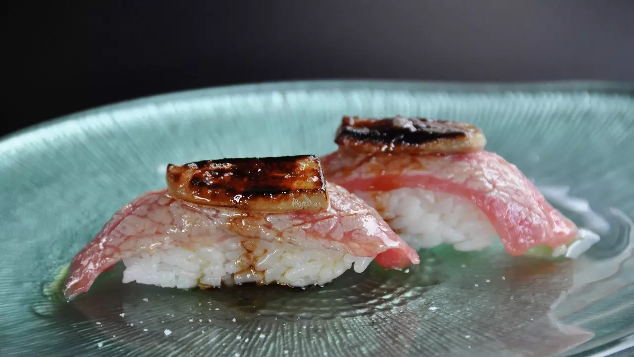 Inari, det japanska templet i Madrids flambé niguiris