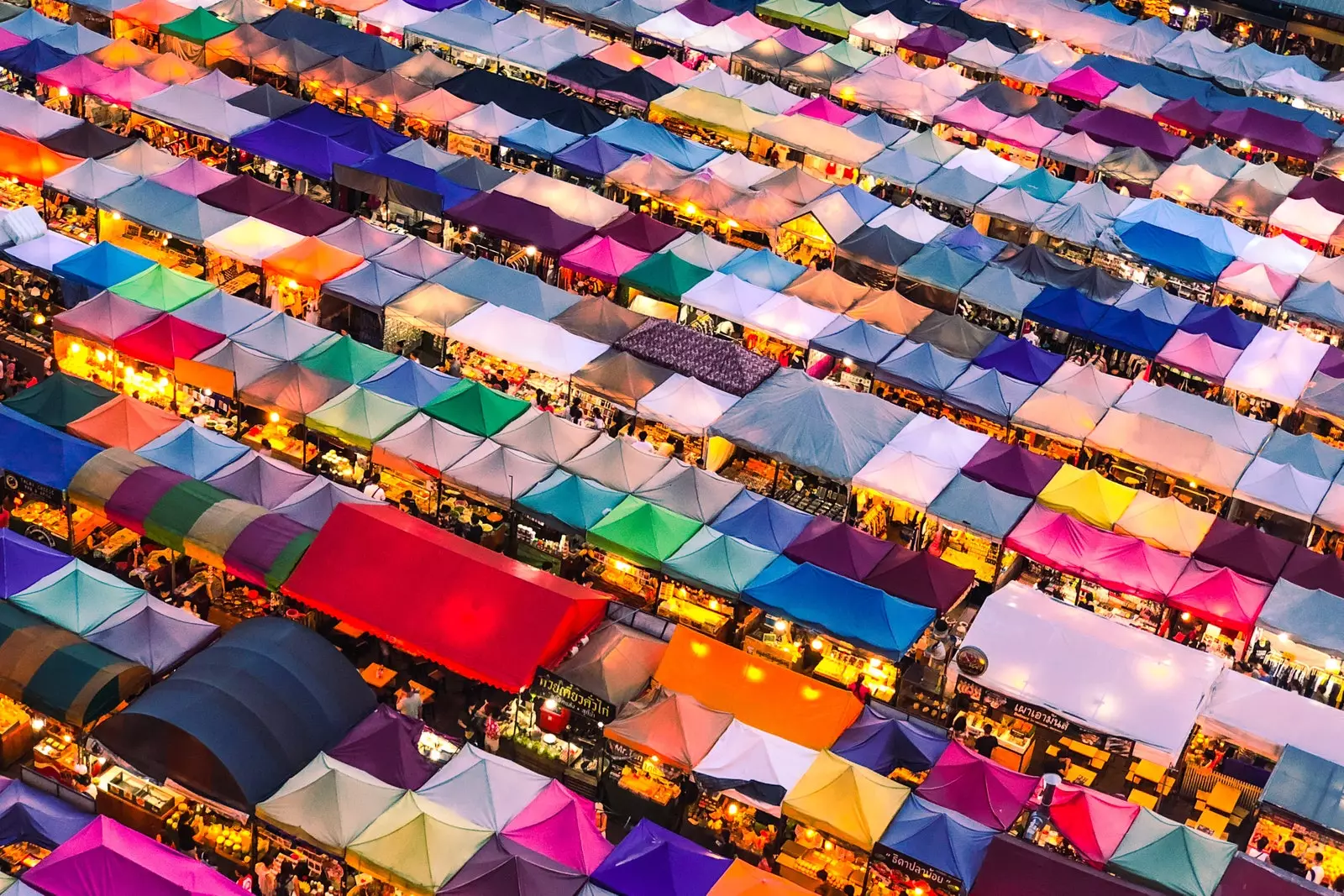 Suq ta' Chatuchak