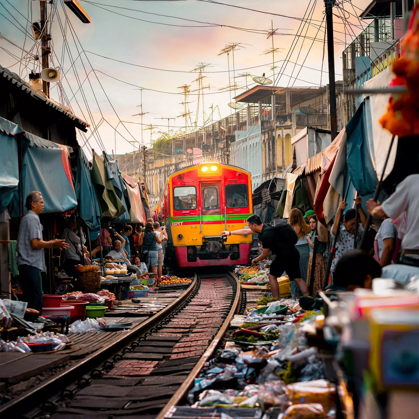 Mae Klongi turg Bangkoki rongiturg Tai