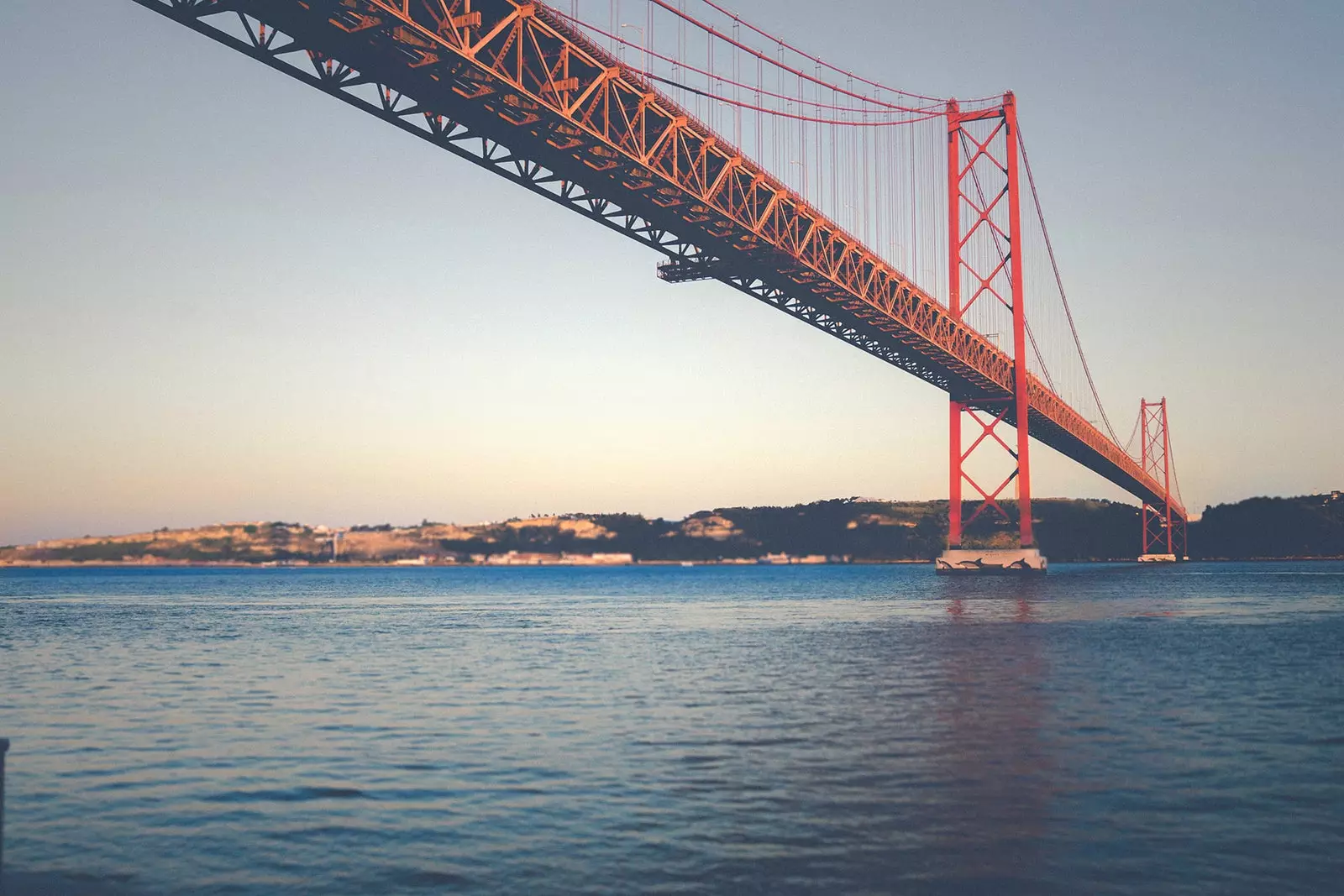 Jembatan Lisbon 25 April