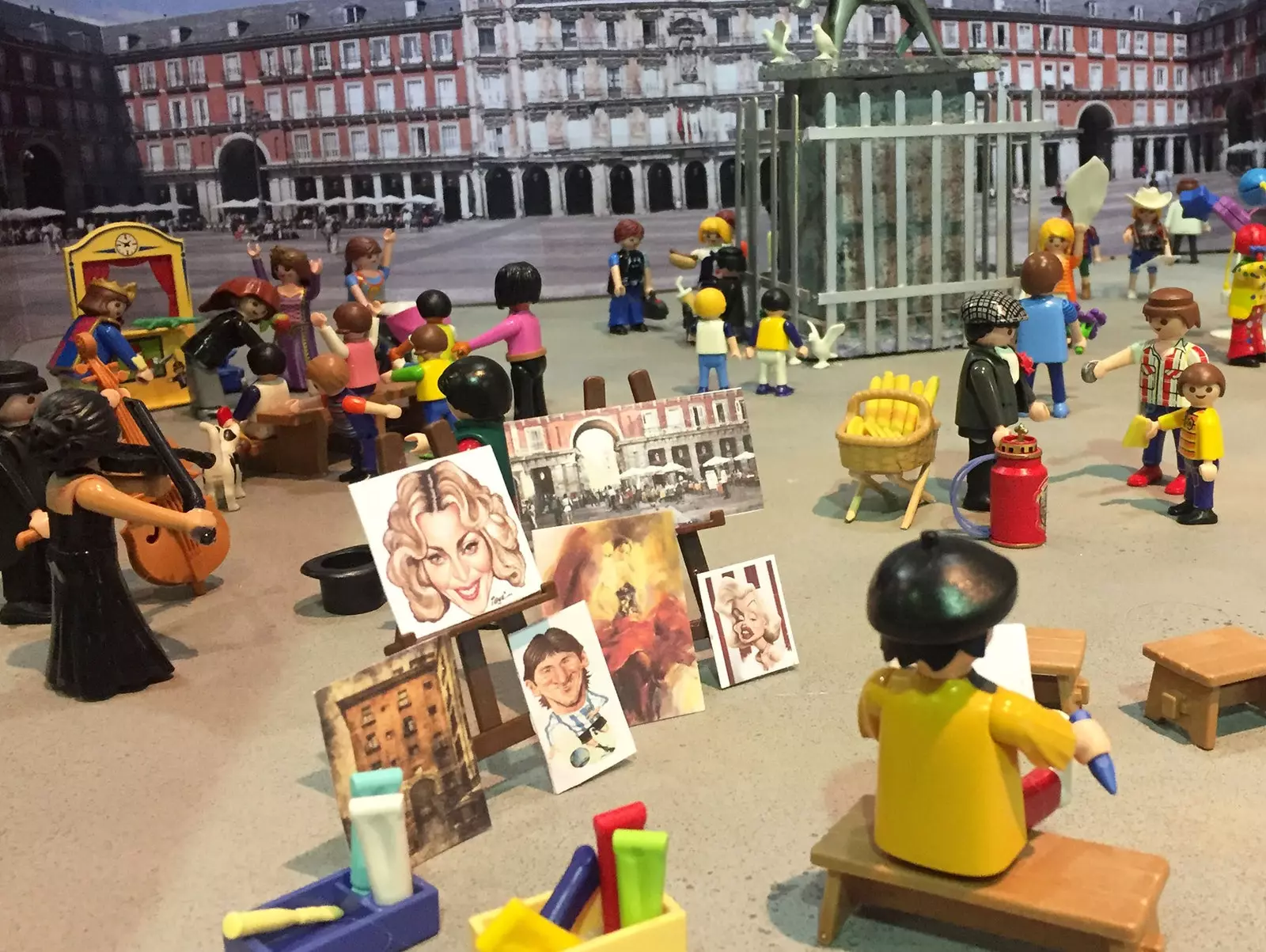 Playmobiler på Plaza Mayor i Madrid