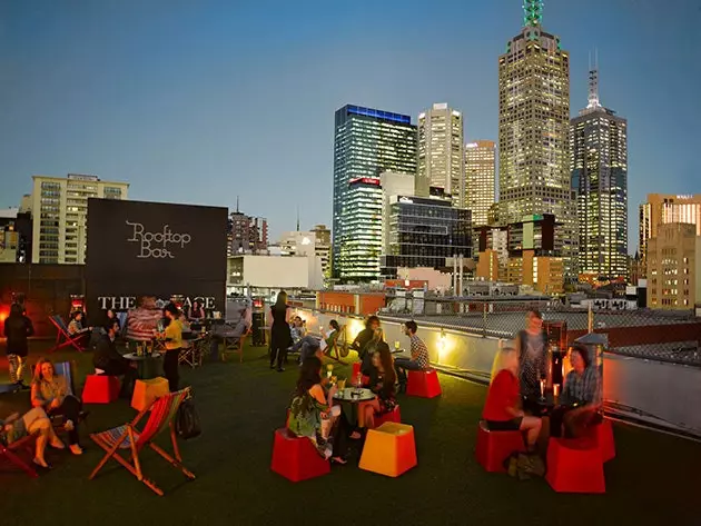 Im Rooftop Cinema sind fast täglich Vorführungen im Freien geplant