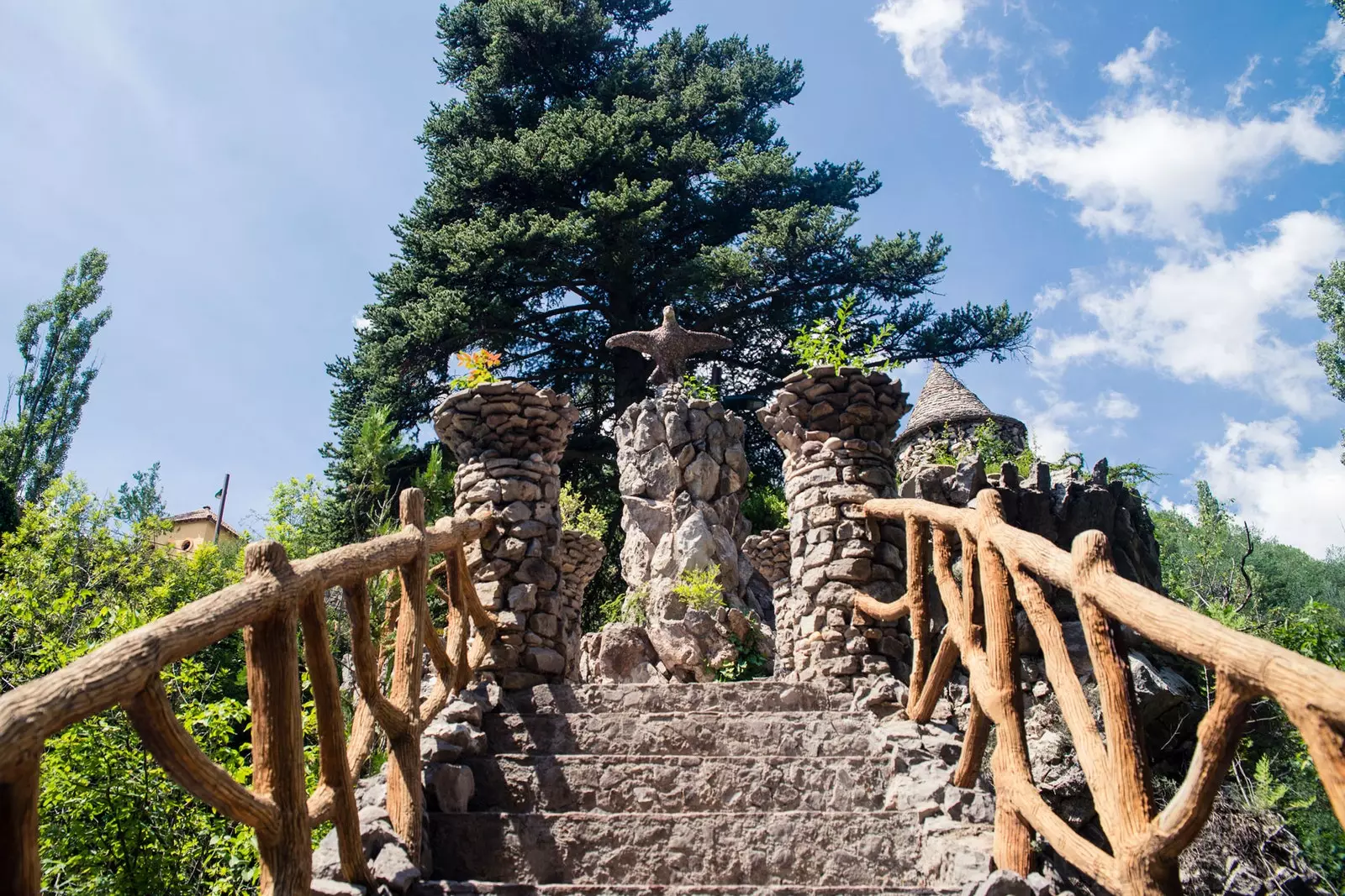 Jardins Artigas Gaudí La Pobla de Lillet