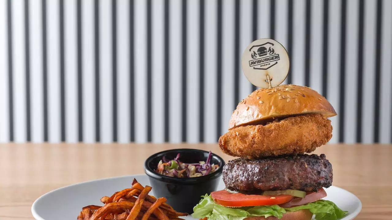 Aviburger, de nouveaux burgers (comme des montagnes) à Madrid !