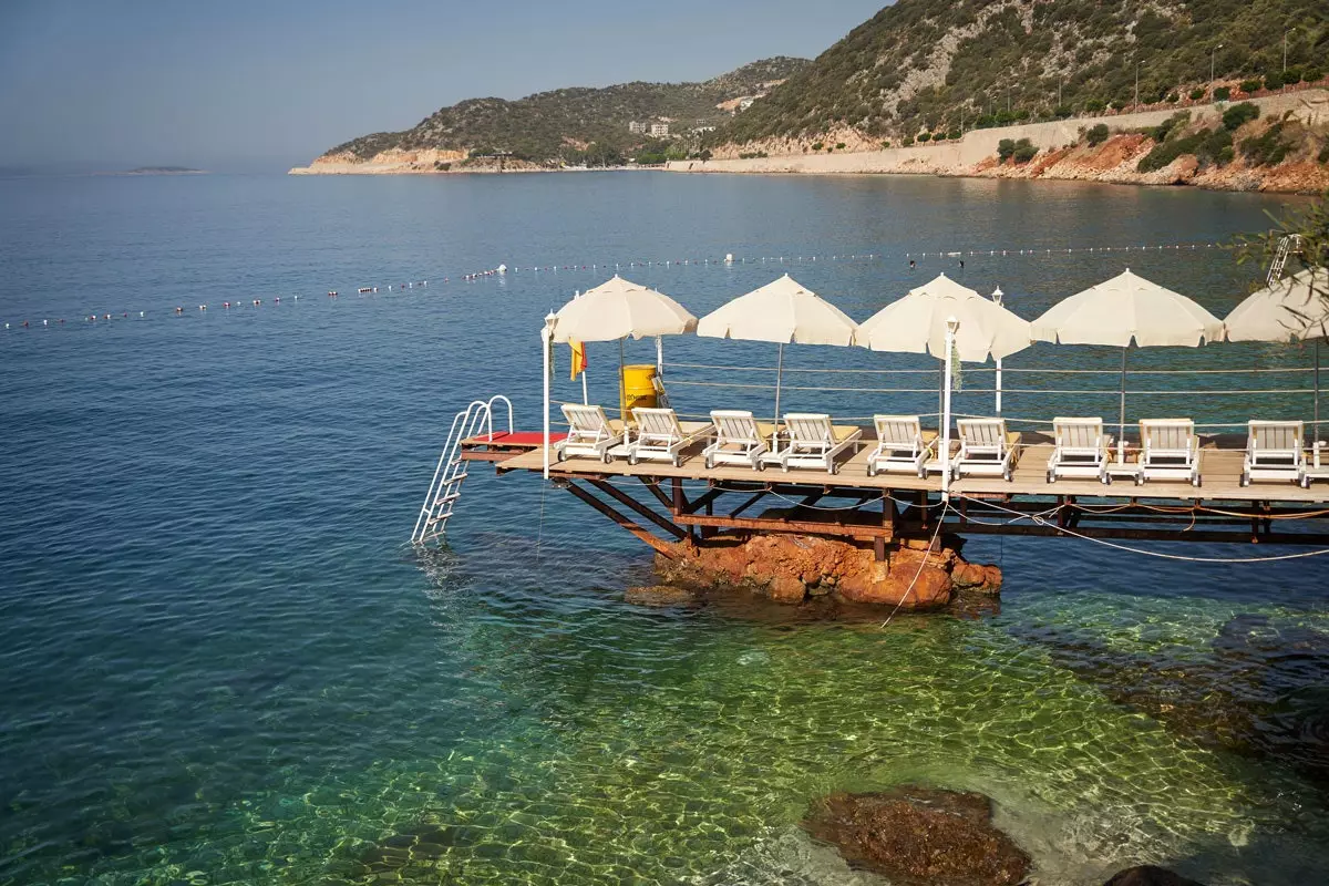 Panoramablick am Strand von Sante in Kas