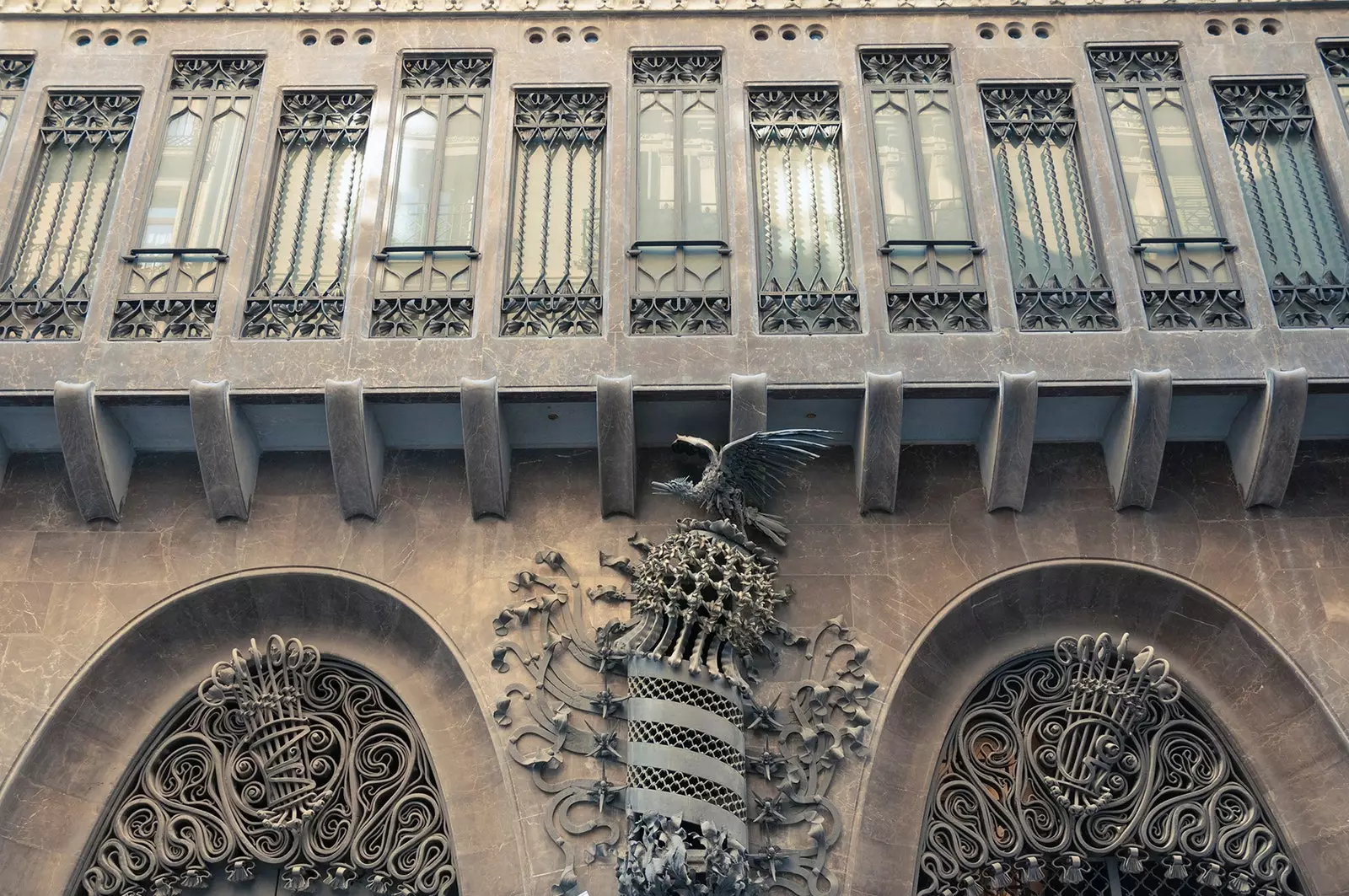 Detalj fasade Palau Güell