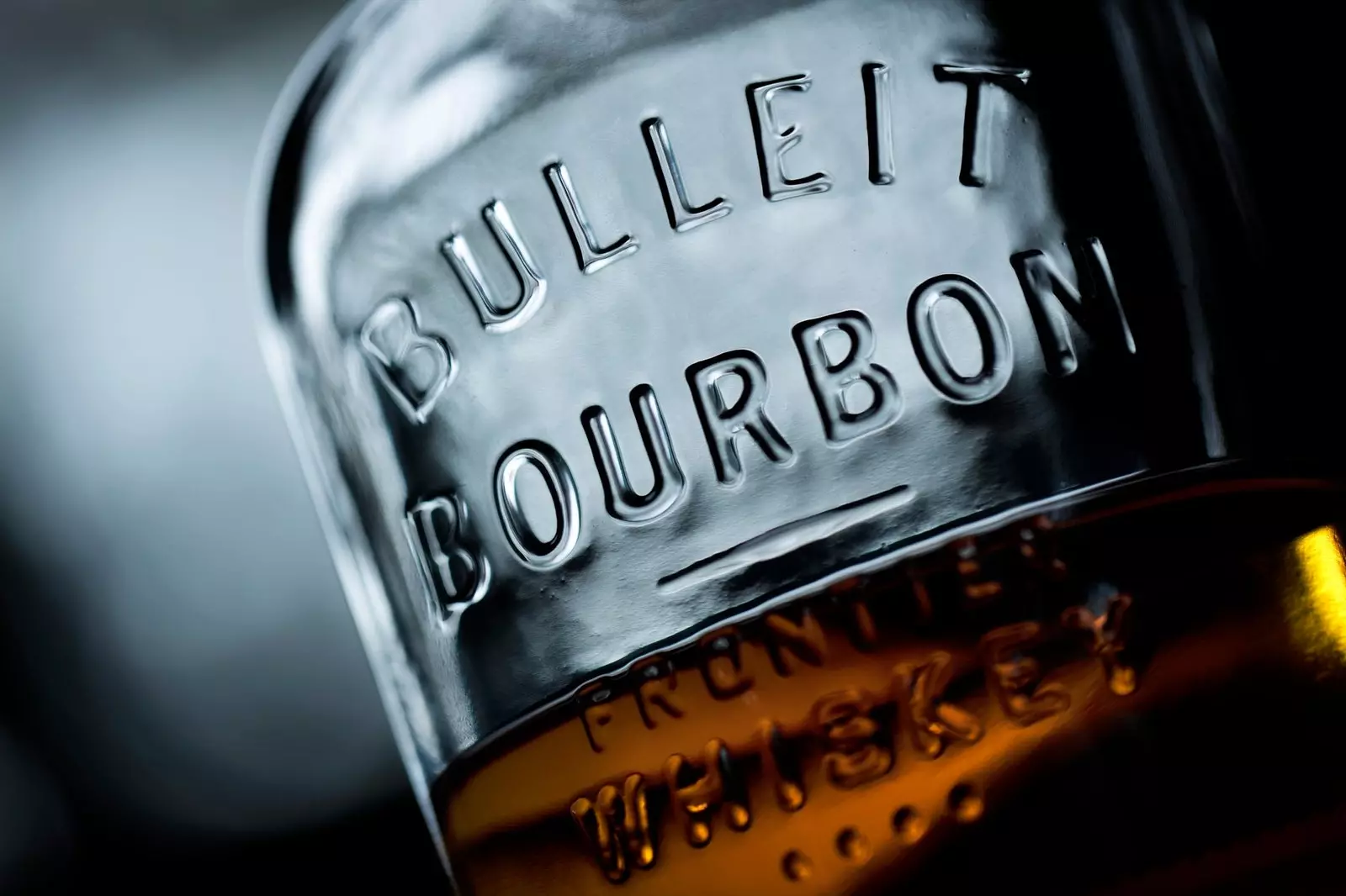 Bulleit Distillə