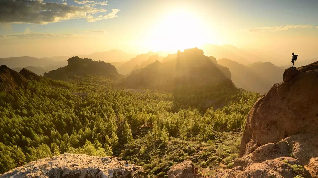 Is í an fhéile seo an bealach is barántúla chun tú féin a thumadh in áilleacht Gran Canaria