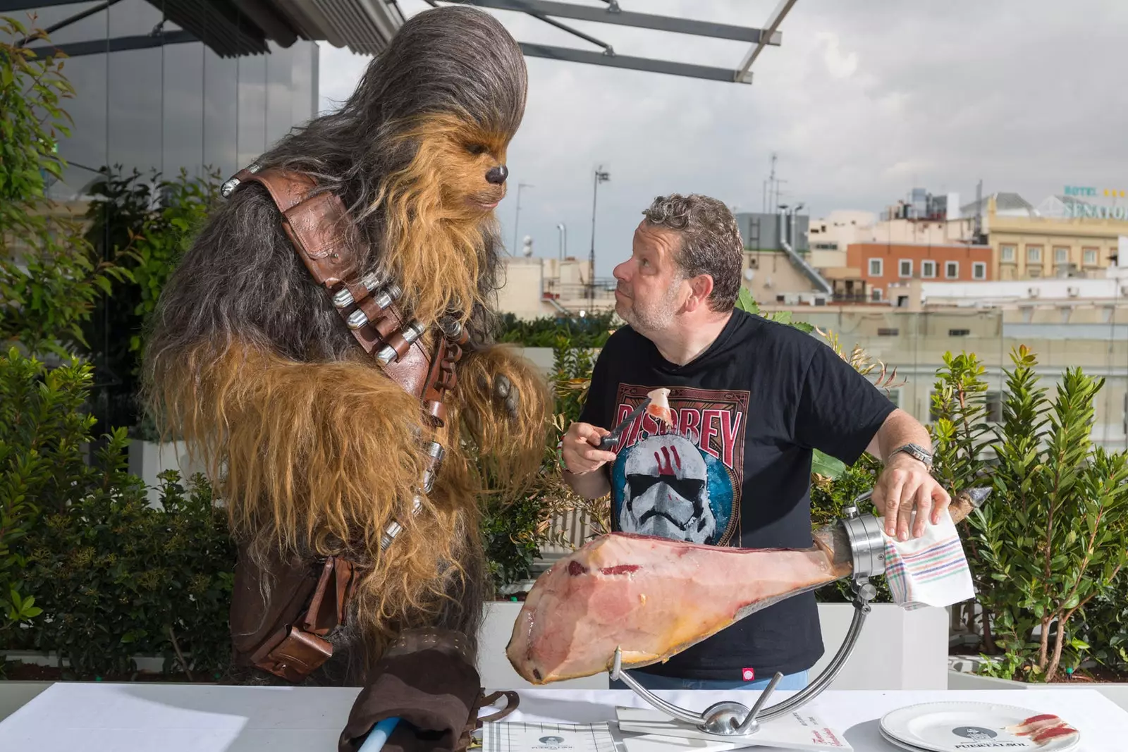 Chewbacca and Chicote