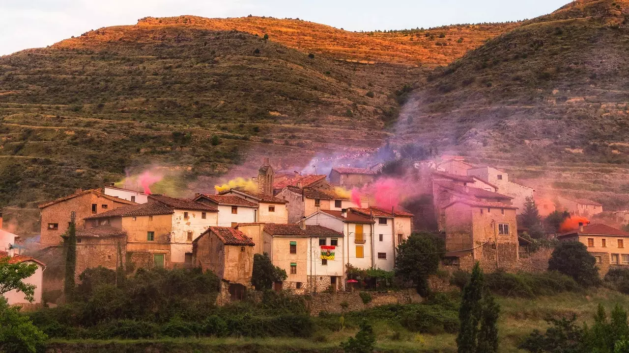 Rioja miestelis Peroblasco vėl švenčia dūmų festivalį