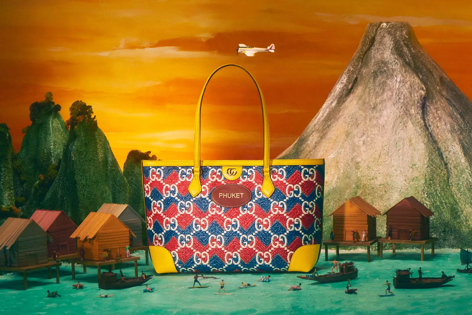 Gucci Resort Collection 'Phuket' сүрэл эффекттэй цүнх