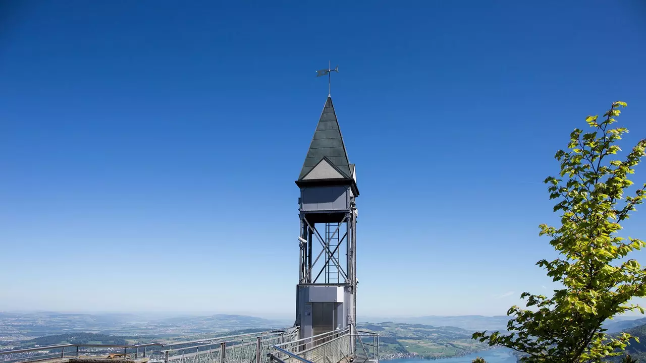 L'Hammetschwand Lift: è l'ascensore più alto d'Europa