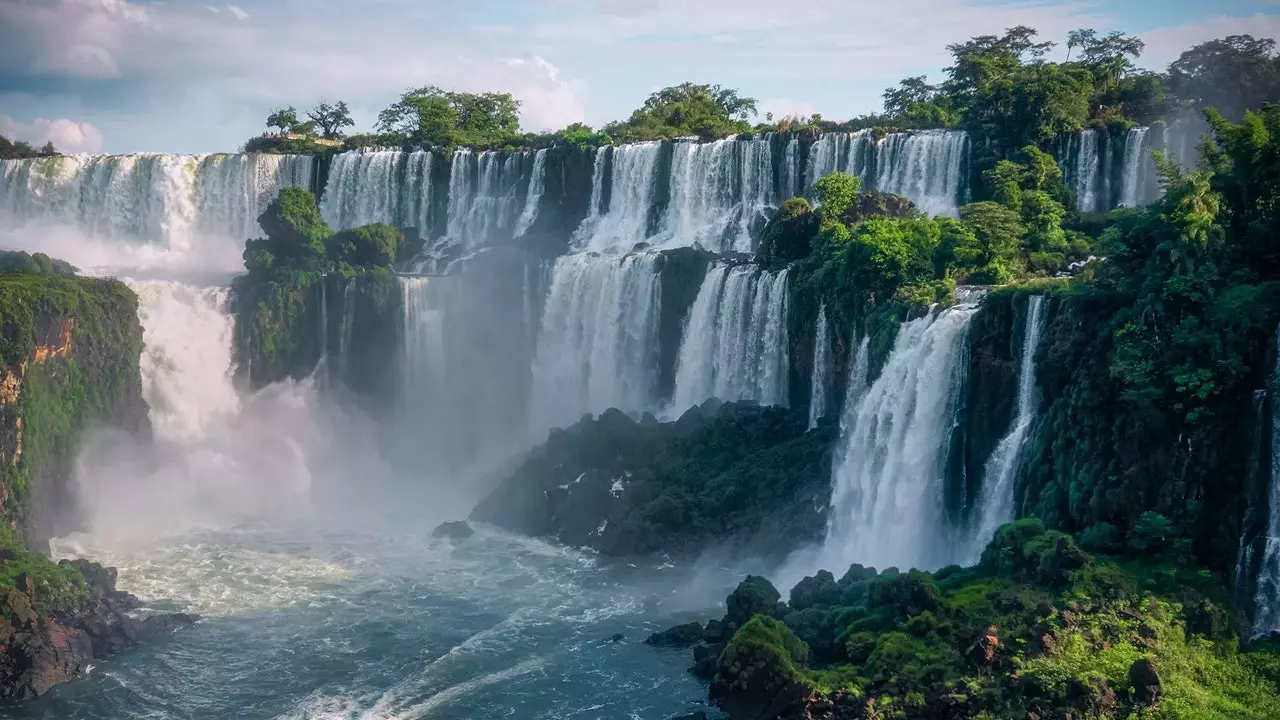 Iguaçu: com gaudir d'una de les set meravelles naturals del món