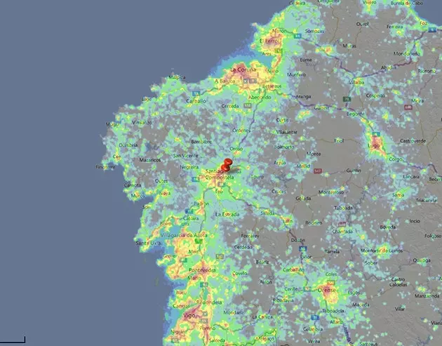 سانتیاگو د کامپوستلا در lightpollutionmap.info