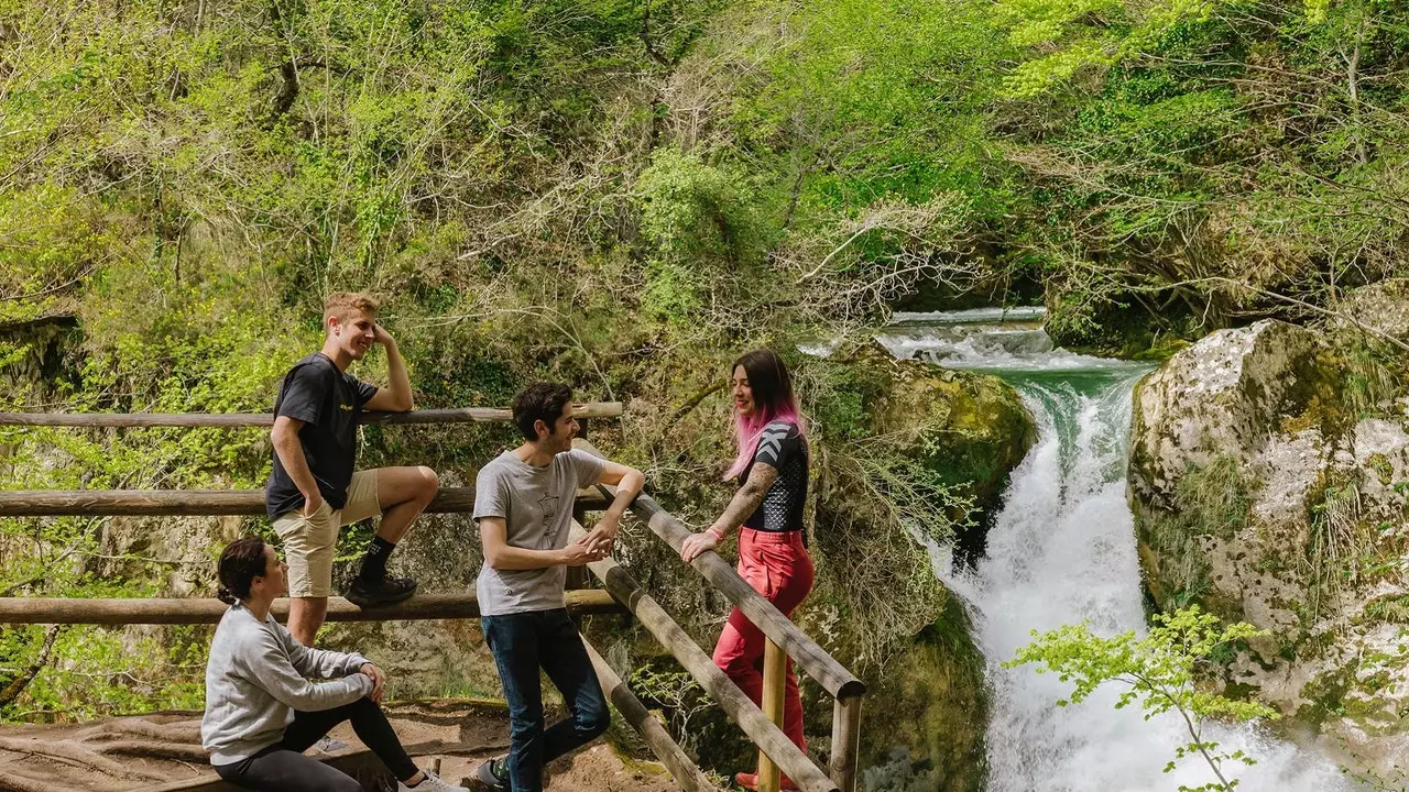 4 arkadaş, 6 etap ve 0 karbon ayak izi? Eğer mümkünse