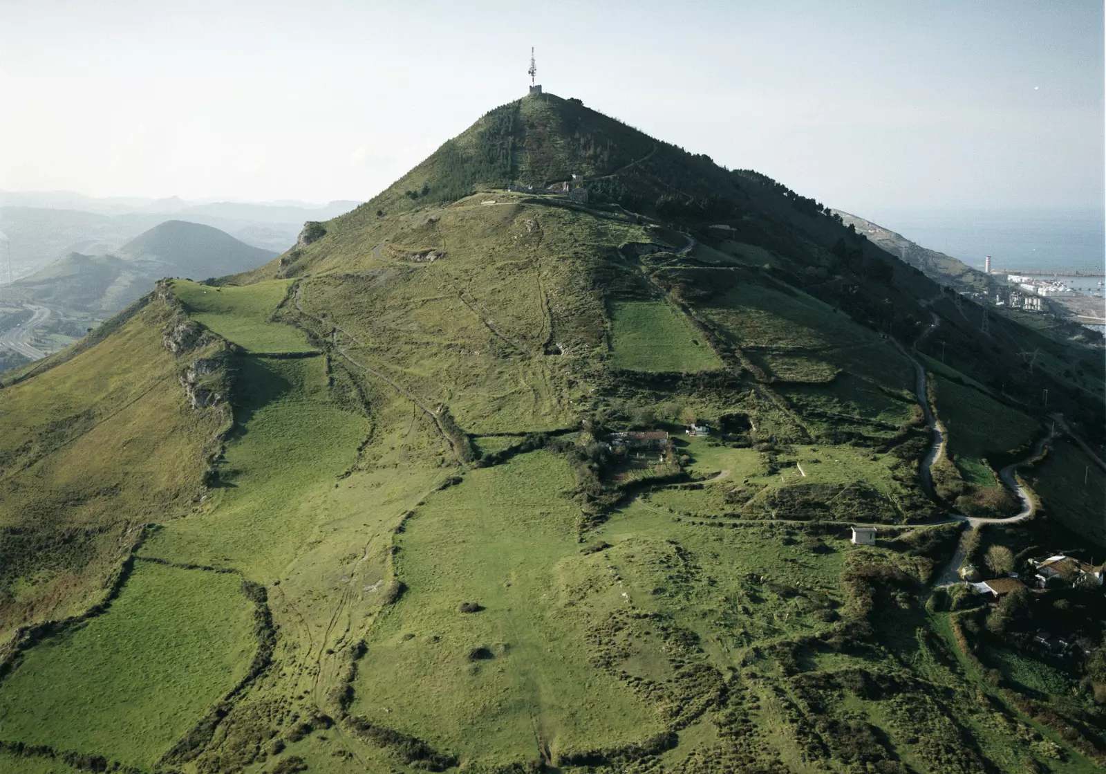 планината Серантес