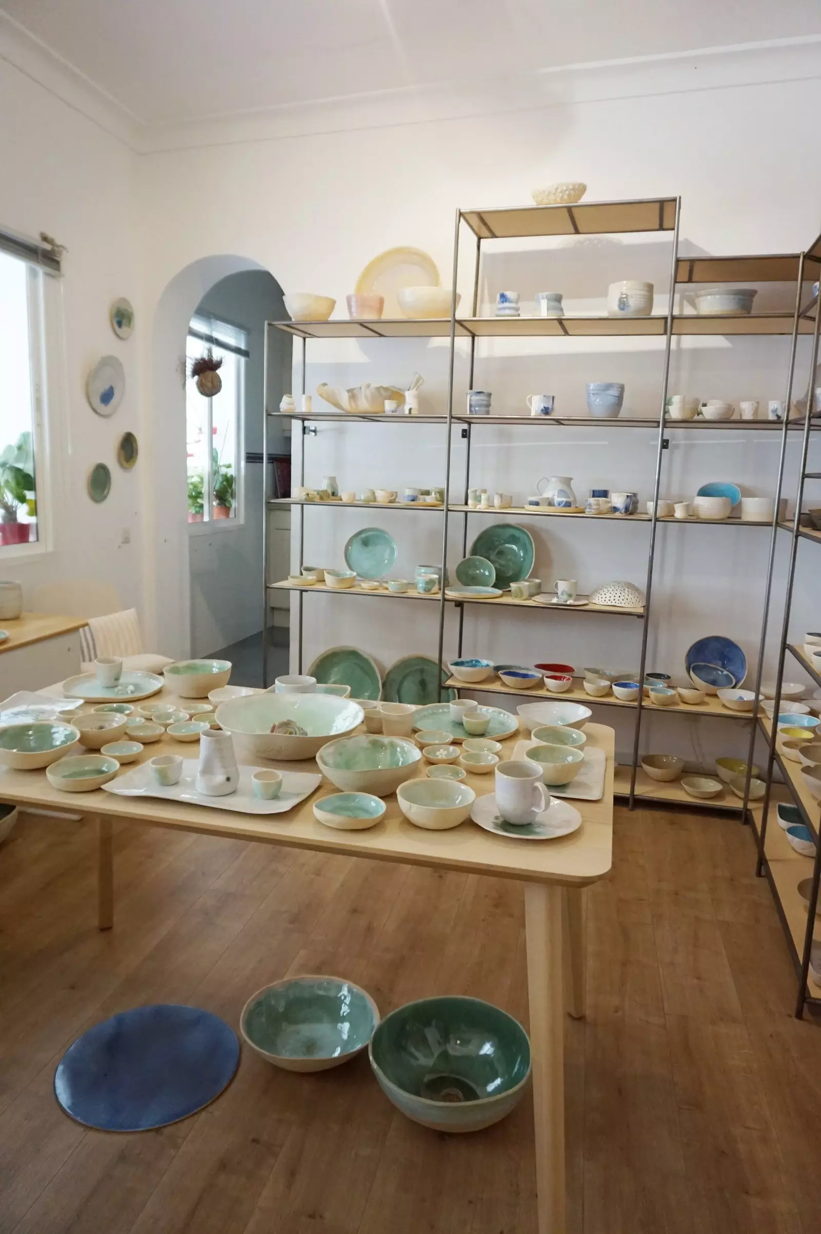 Winkel-atelier van de kunstenaar Ana Ortiz in Marbella.