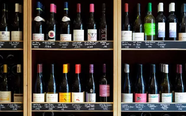 Den 1001vins Wäikeller zu Tours