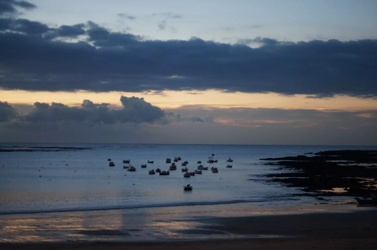 La Caleta de nit