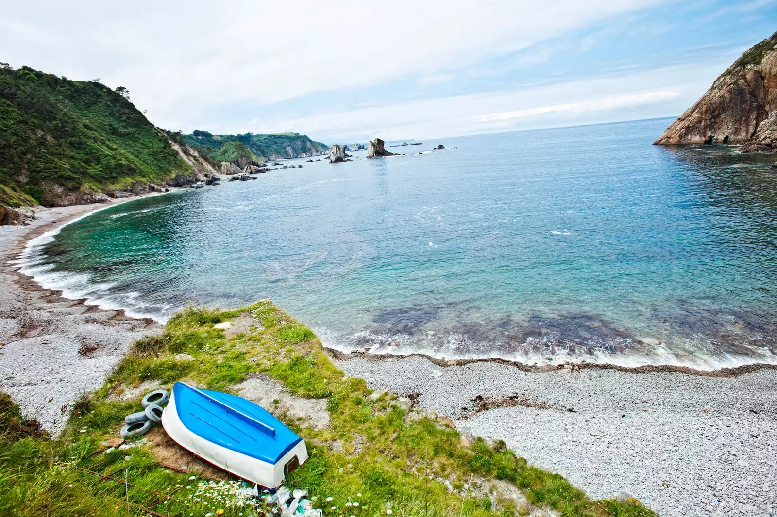 Katika sura ya shell, hii ni uzuri wa Playa del Silencio