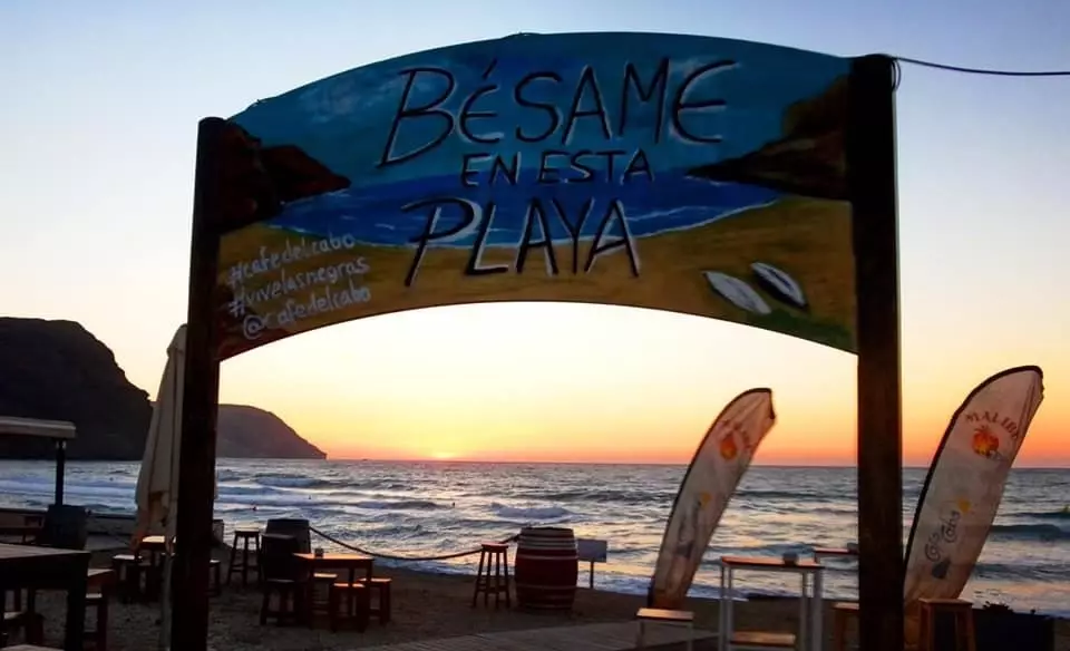 Strandbar Caf del Cabo in Las Negras.